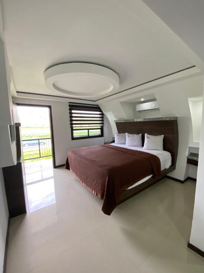 Hotel Fiesta Росарито Экстерьер фото