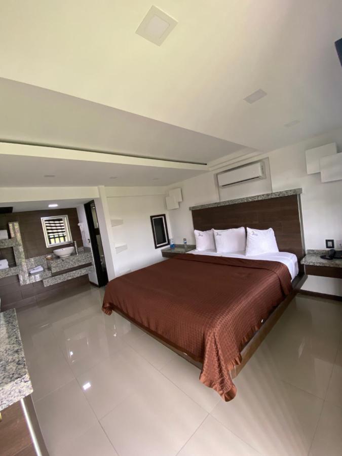 Hotel Fiesta Росарито Экстерьер фото